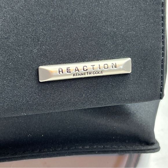 Reaction Kenneth Cole Small Handbag - Picture 4 of 14